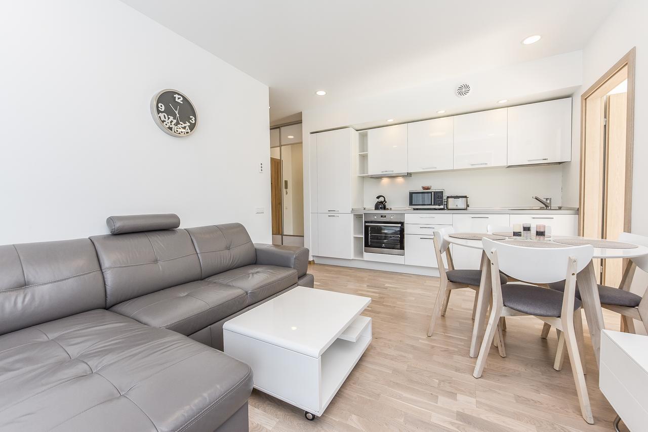 פלאנגה Smilciu Trio Keturvieciai Apartamentai Su Terasa מראה חיצוני תמונה